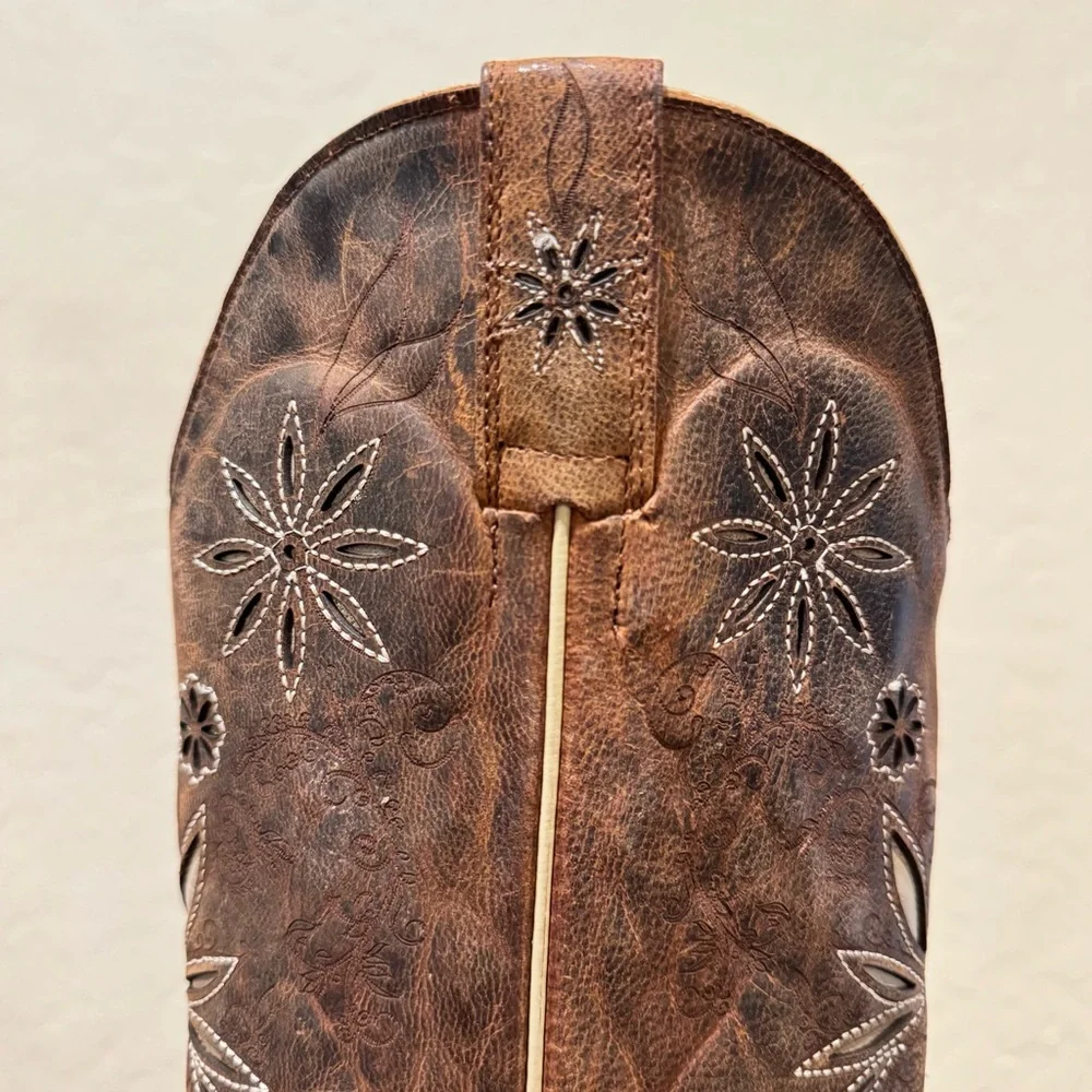 Shyanne Daisy Mae Leather Floral Overlay Cowboy Boots - Picture 2 of 14